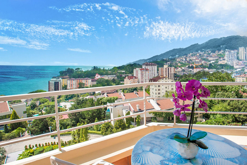 Стандарт Однокомнатный одноместный "улучшенный плюс" с балконом